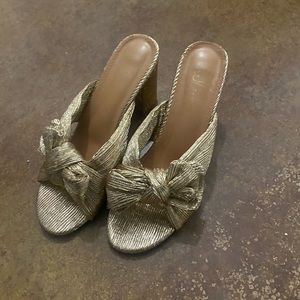 Lulus bowtie rose gold heels